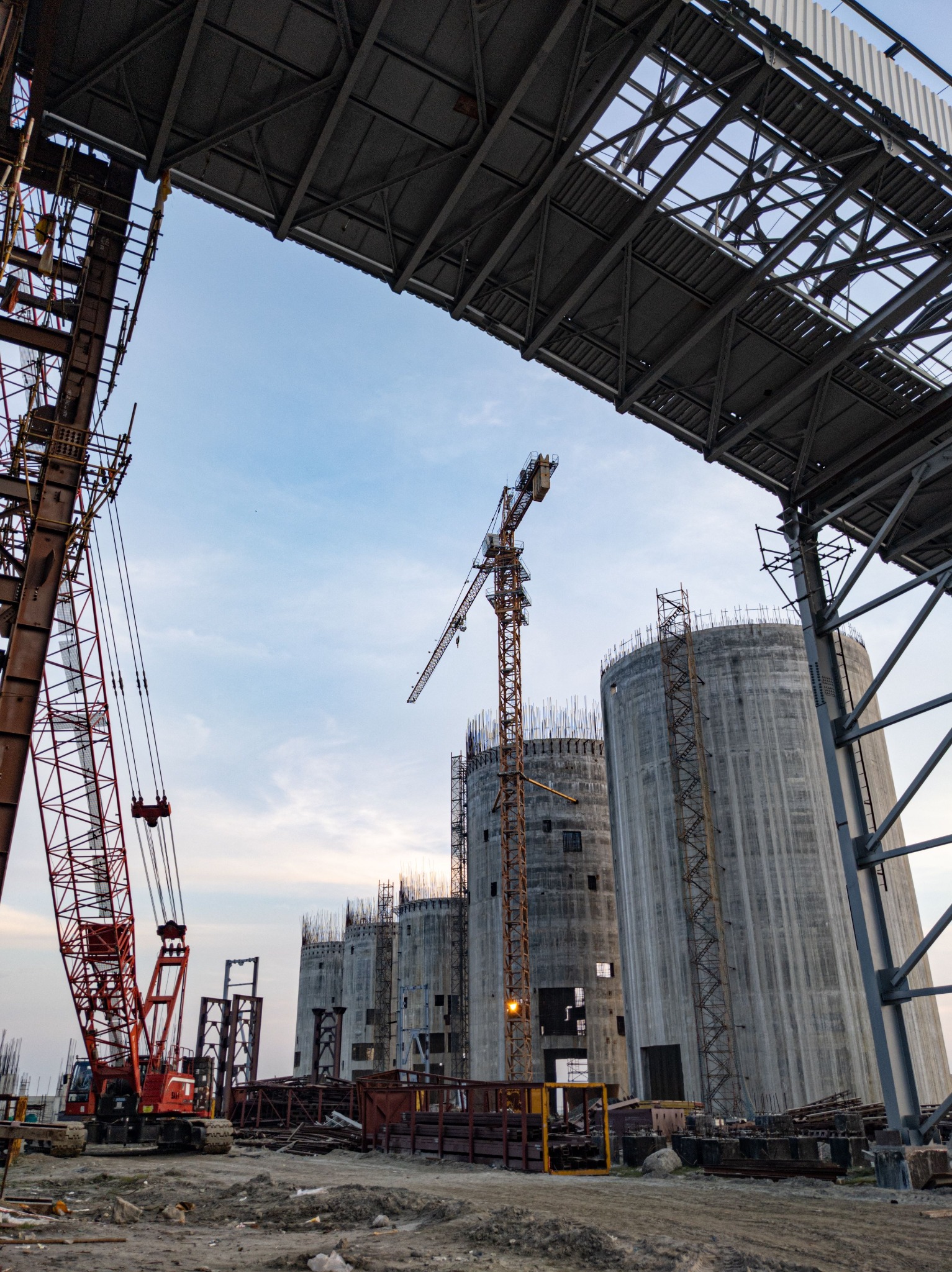Large industrial concrete structures under construction